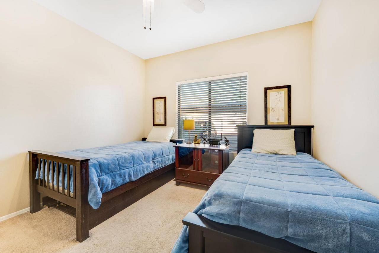 Desert Breeze #137 Apartemen *