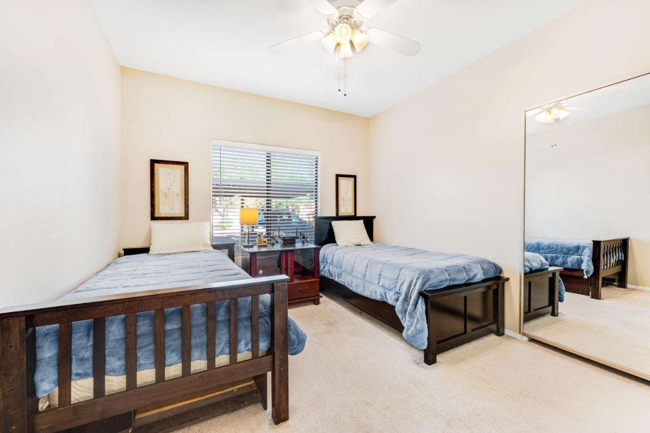 Desert Breeze #137 Apartemen Phoenix